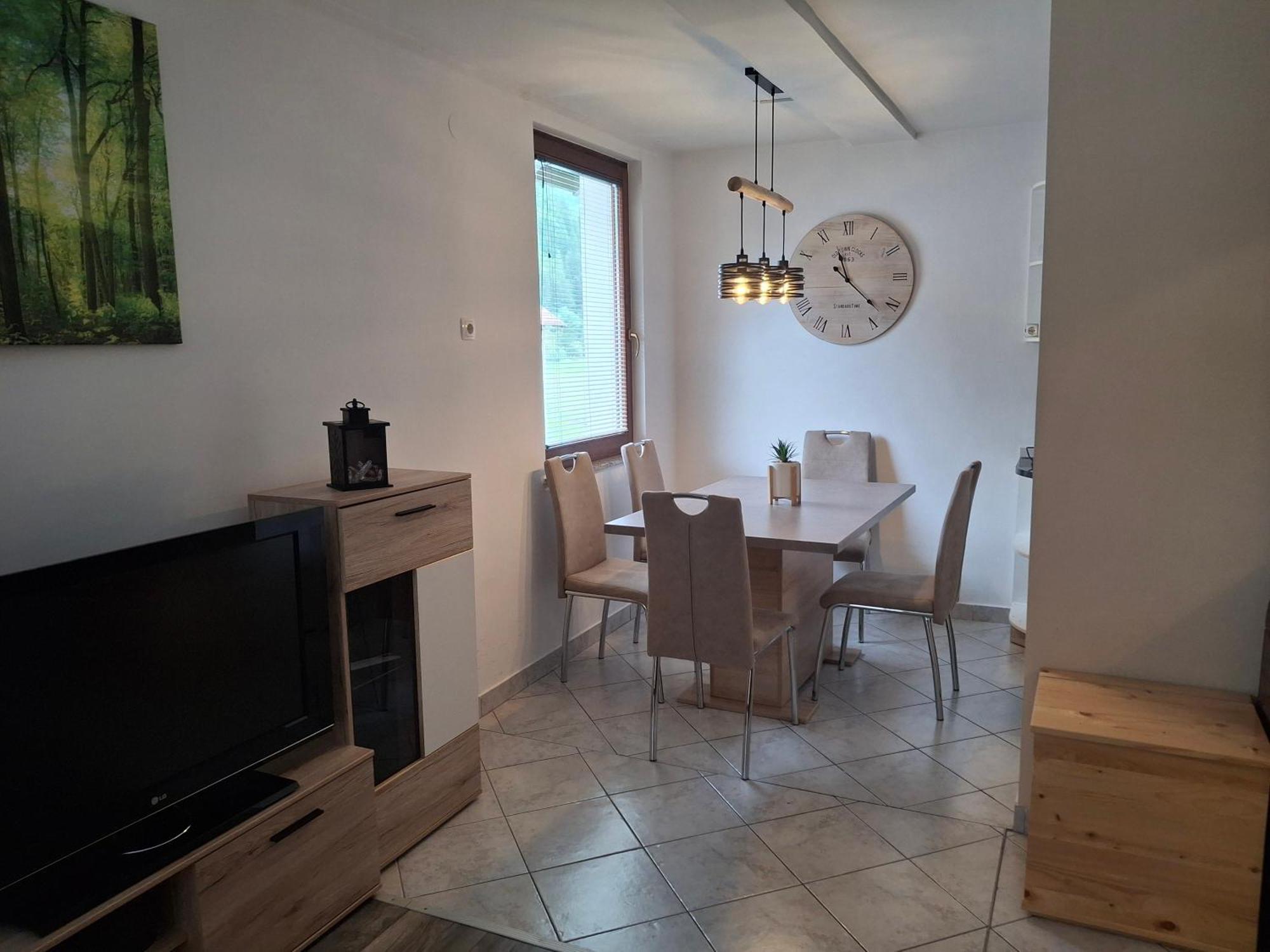 לוצ'ה Apartment Veninsek מראה חיצוני תמונה